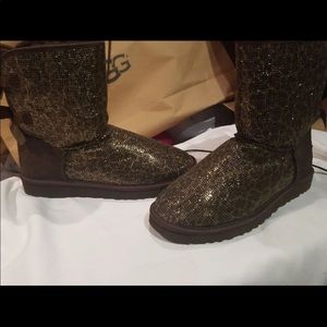 Ugg brown boots